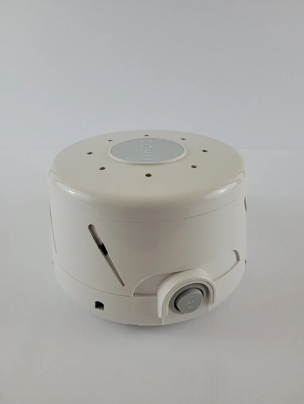 YOGASLEEPโDohm white noise sound machine